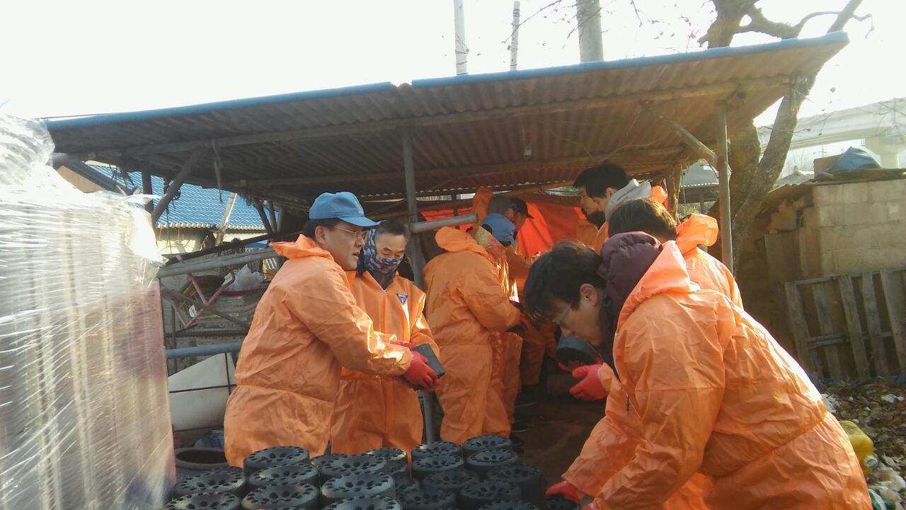 BandPhoto_2017_12_16_11_19_23